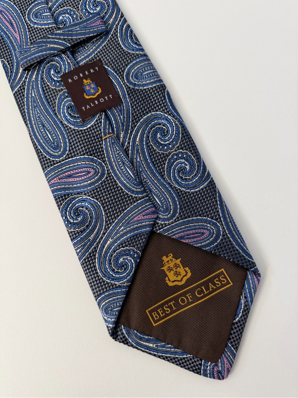 Robert Talbott Best of Class Navy Paisley Woven Jacquard Made USA 100% Silk Tie